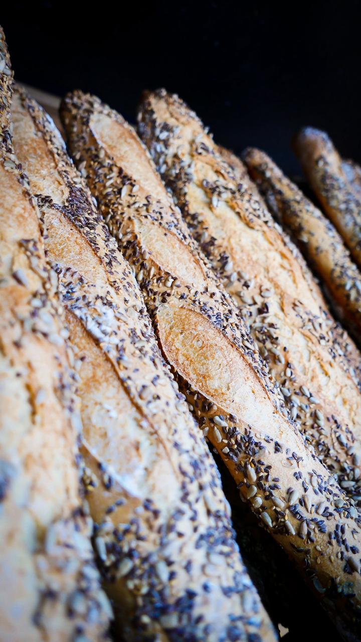Baguette Special Serial